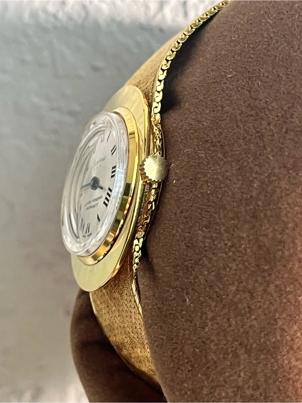 Ladies Lucerne 3 STARS Gold Bracelet Watch mechanical Swiss made.